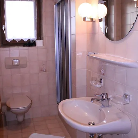 Guest house Monteurzimmer Lichtenauer Hof